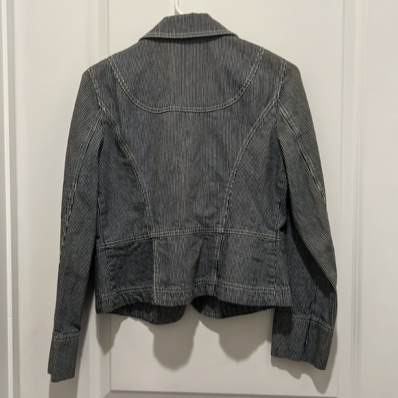 Ann Taylor Loft Striped Denim Jacket Women’s Size 4 - Picture 2 of 4